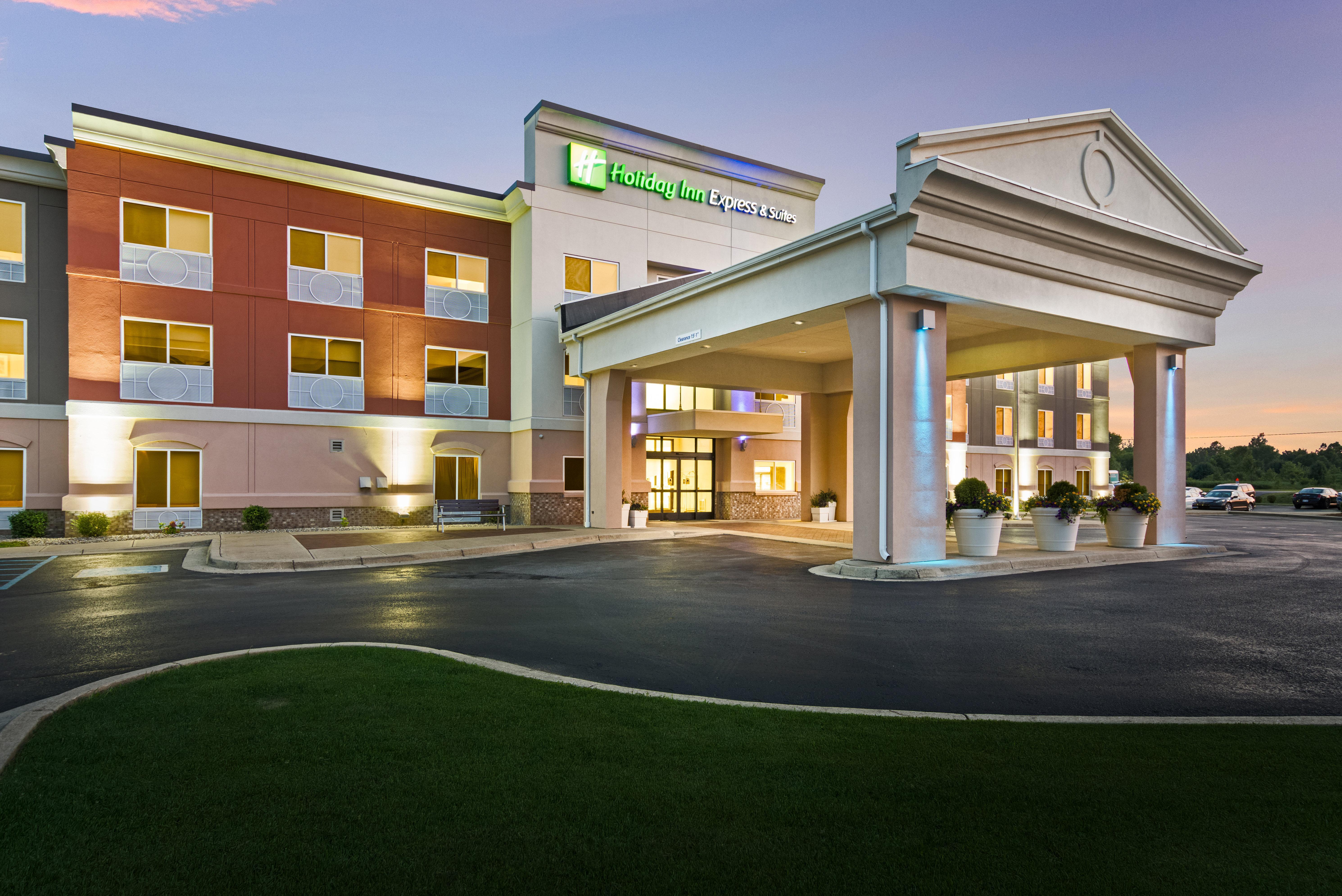 Holiday Inn Express Hotel & Suites Jasper By Ihg Exterior photo